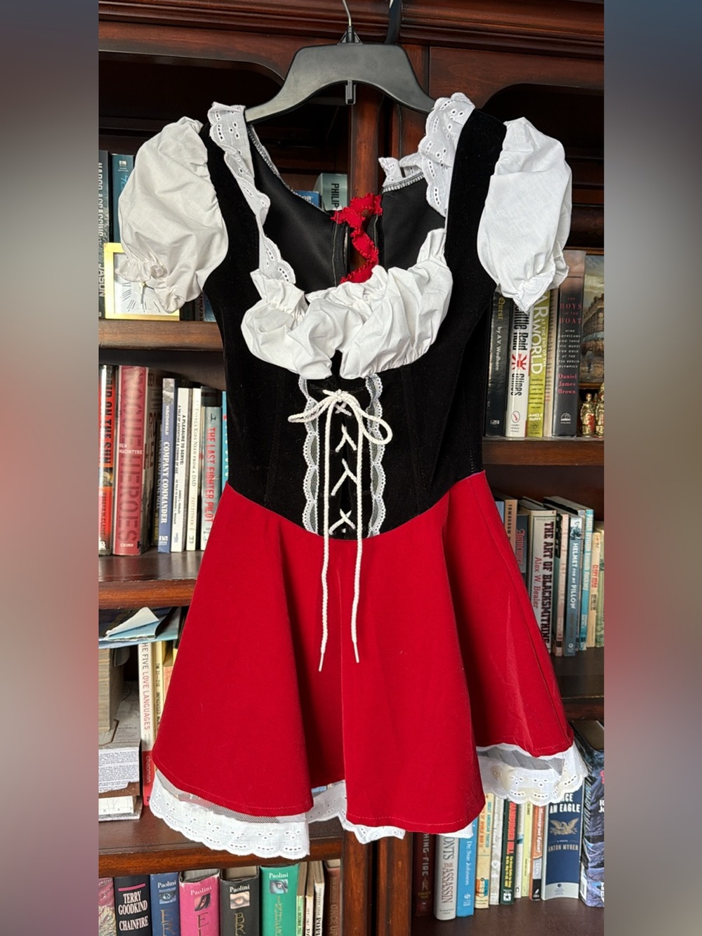 Rubie's, Black & White Bavarian-red riddinghood costume